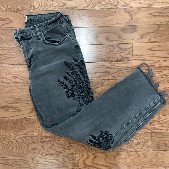 FREE PEOPLE JEANS Grey with Black Embroidery and relaxed boyfriend fit - Picture 3 of 6